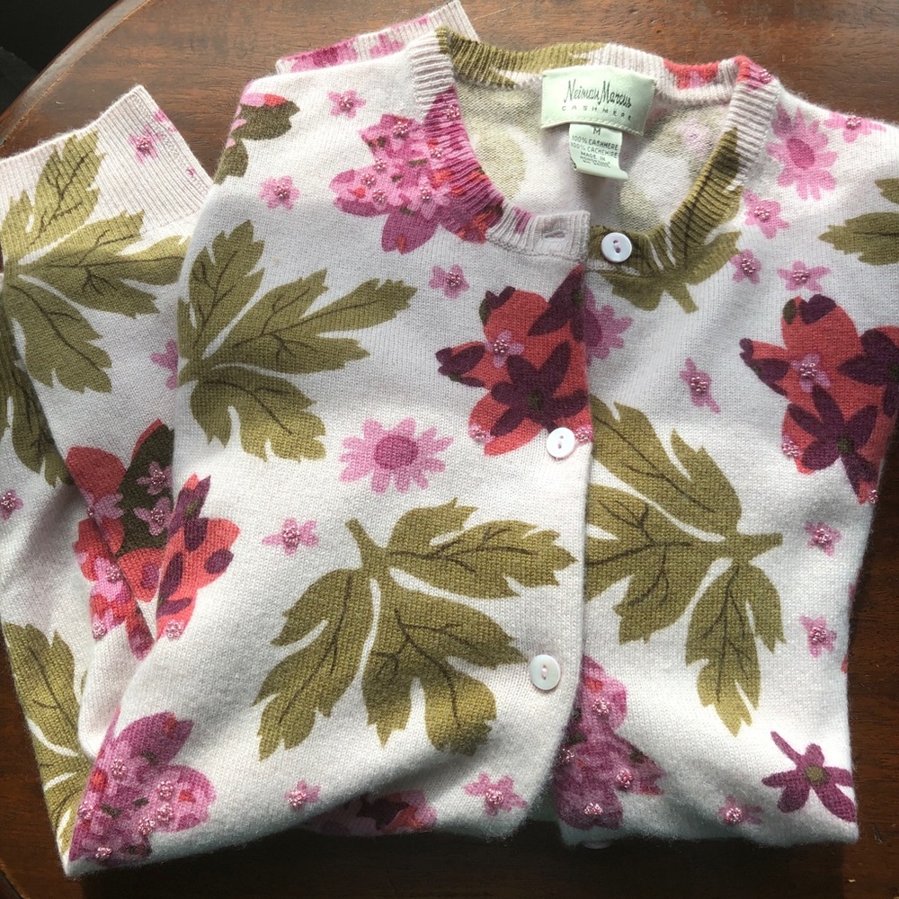 Neiman Marcus / cashmere floral beaded cardigan